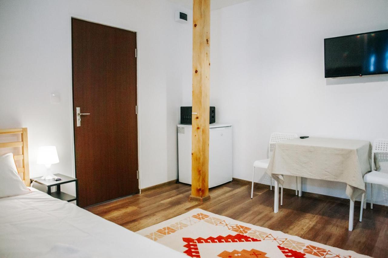 Kali Host Home Away From Home Târgu-Mureş Eksteriør billede